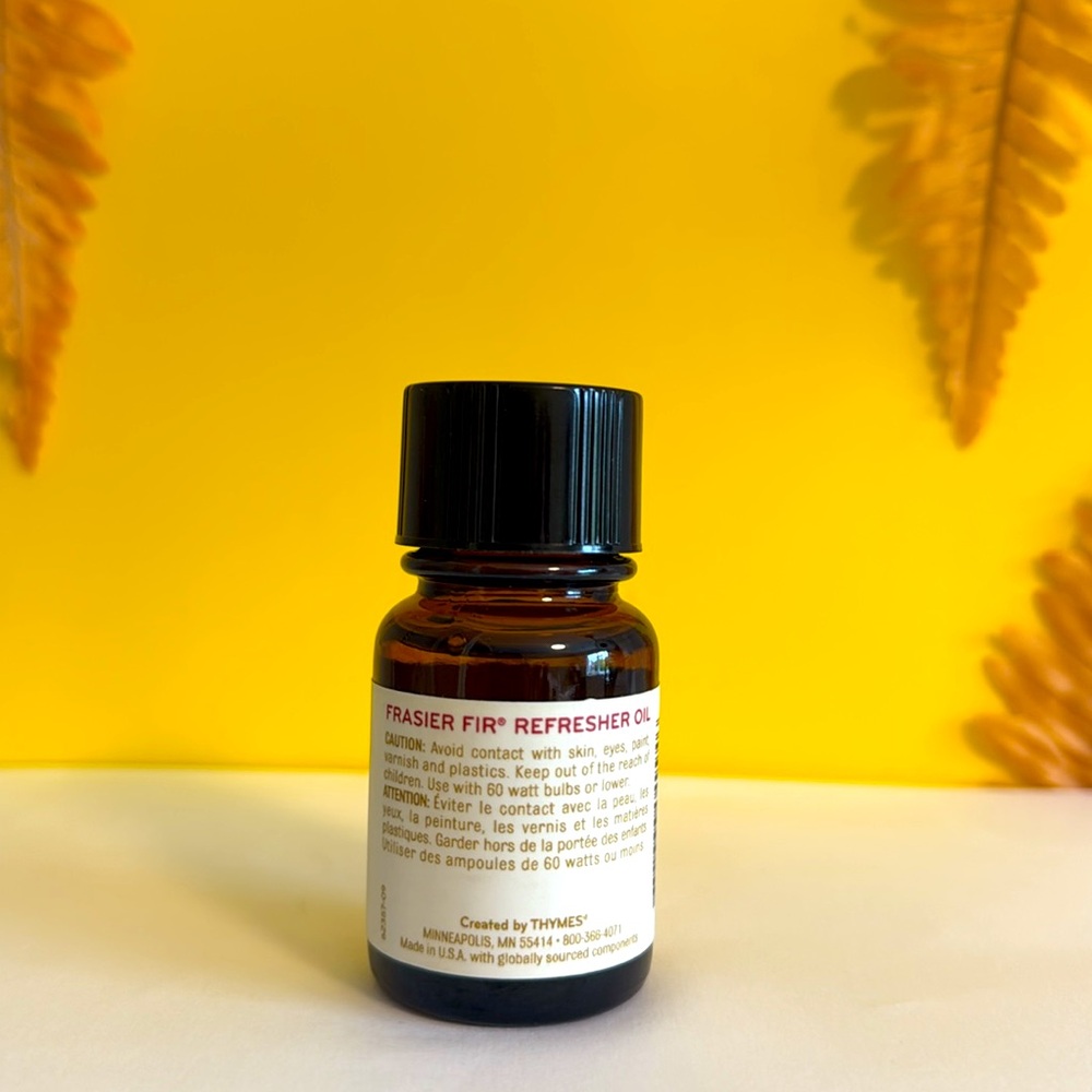 Thymes Frasier Fir Fragrant Refresher Oil - Aromatherapy Oil (1 fl oz) - Picture 4 of 5